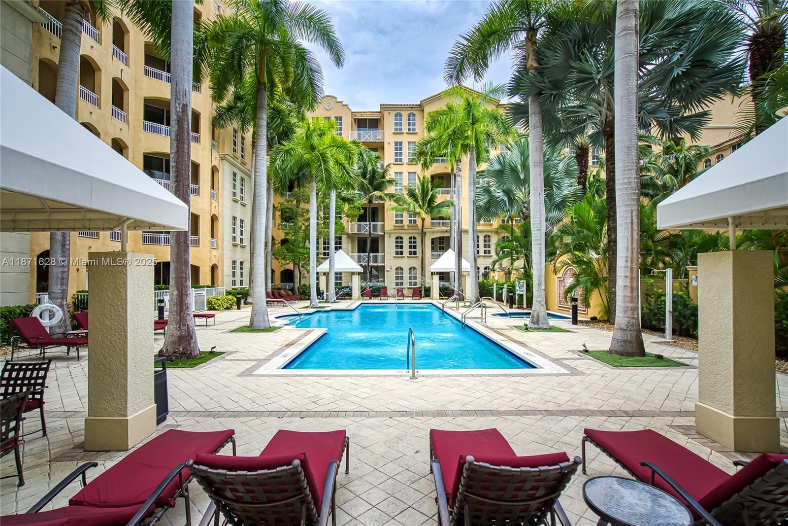 Photo of 3001 185th St  #135, Aventura, Florida, 33180 - 