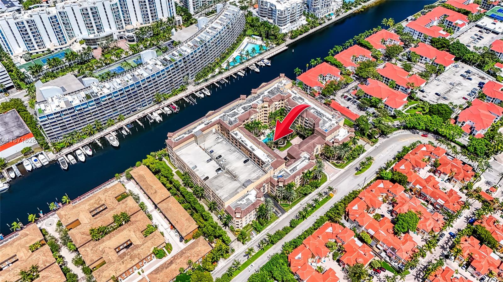 Photo of 3001 185th St  #135, Aventura, Florida, 33180 - 