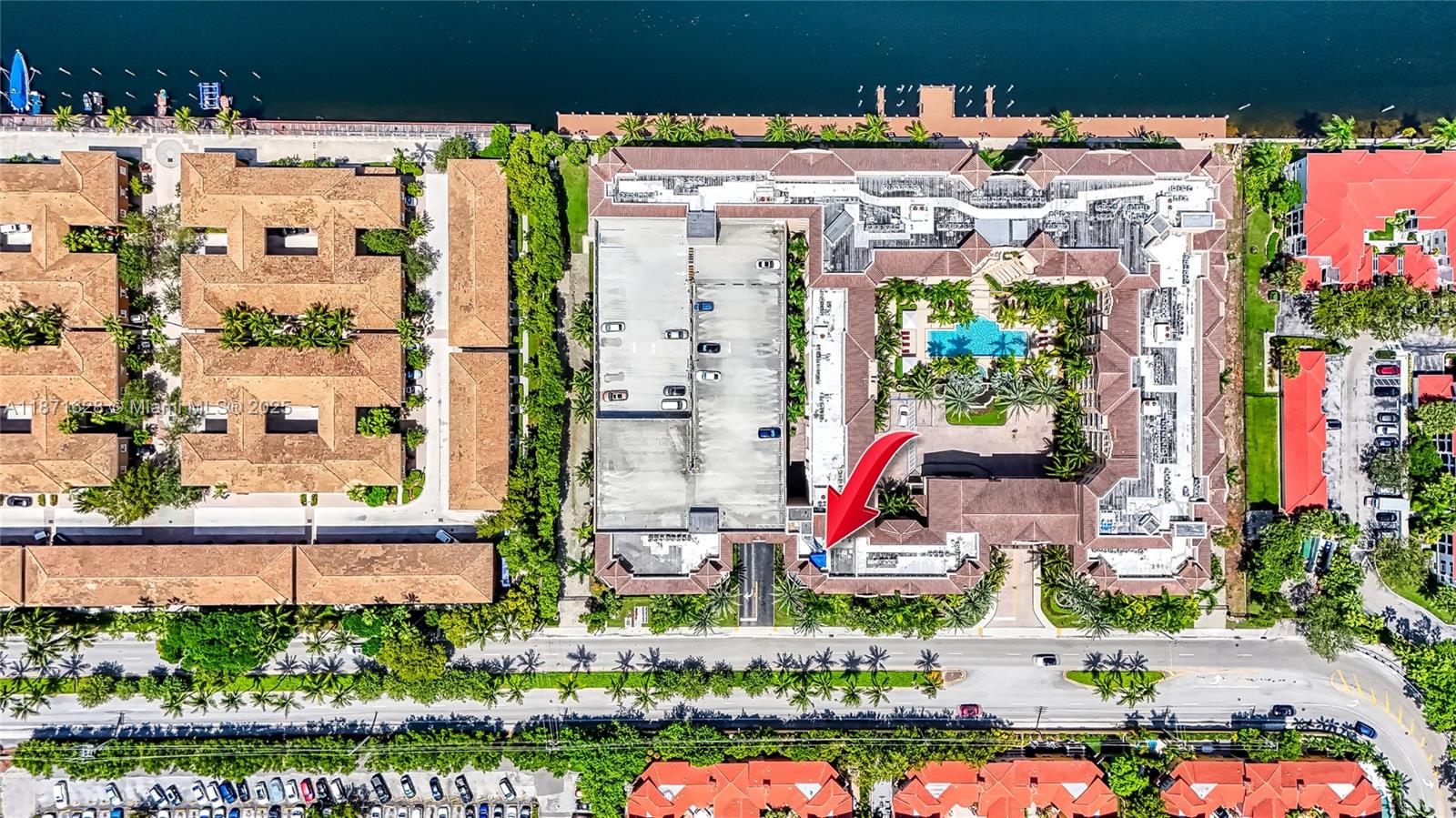 Photo of 3001 185th St  #135, Aventura, Florida, 33180 - 
