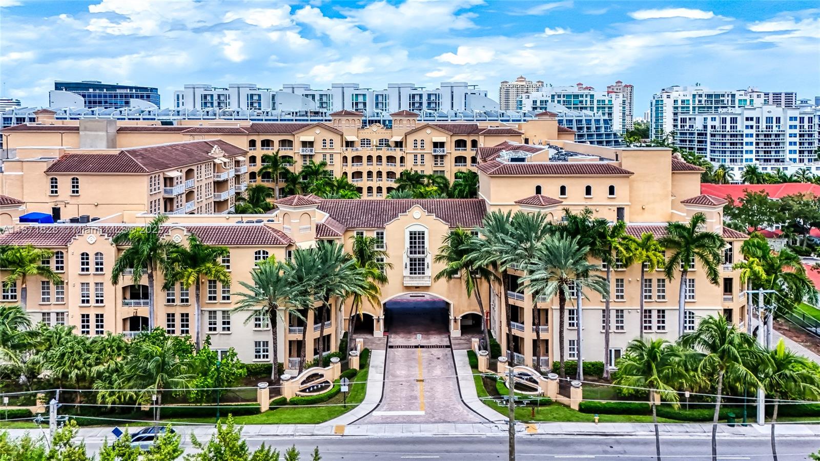 Photo of 3001 185th St  #135, Aventura, Florida, 33180 - 