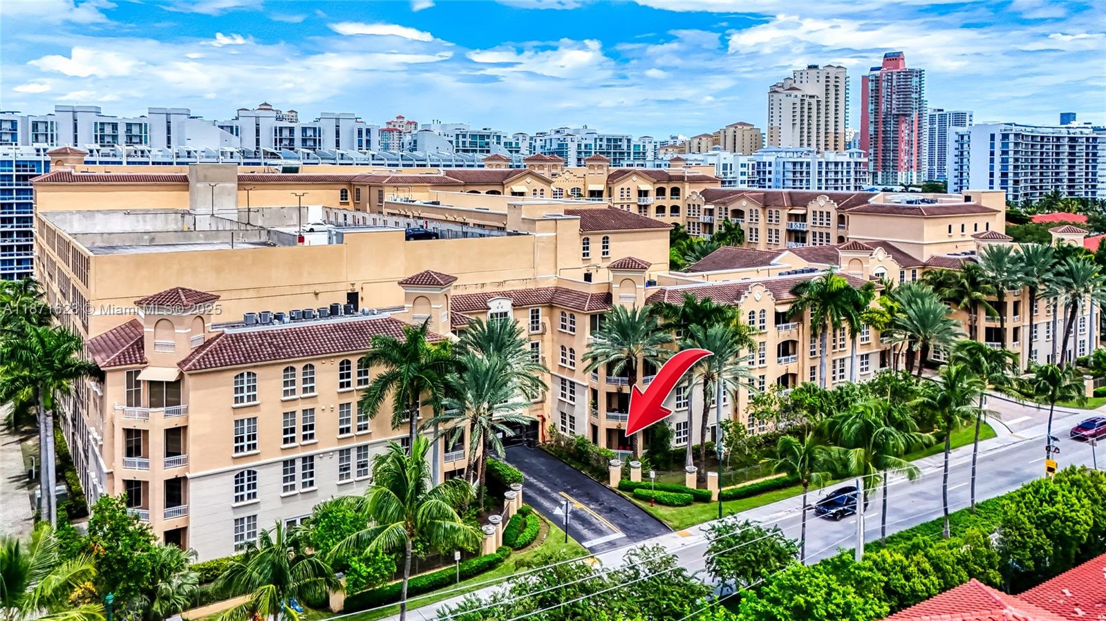 Photo of 3001 185th St  #135, Aventura, Florida, 33180 - 