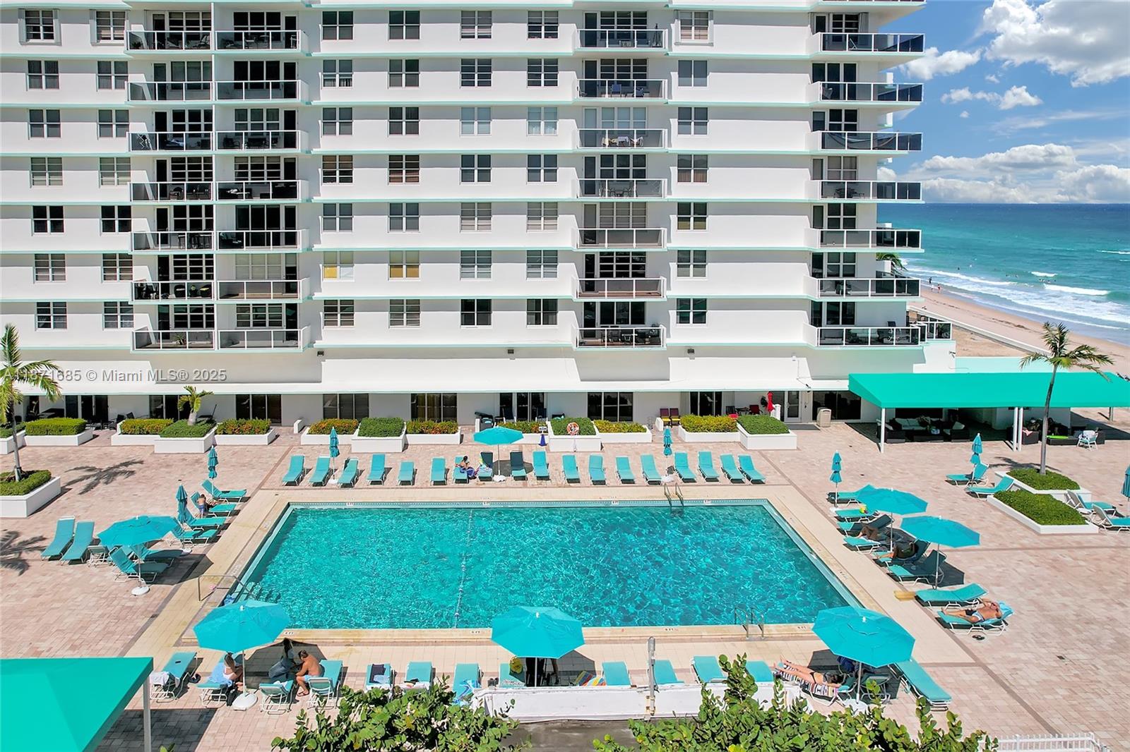 Photo of 3725 Ocean Dr  #1519, Hollywood, Florida, 33019 - 