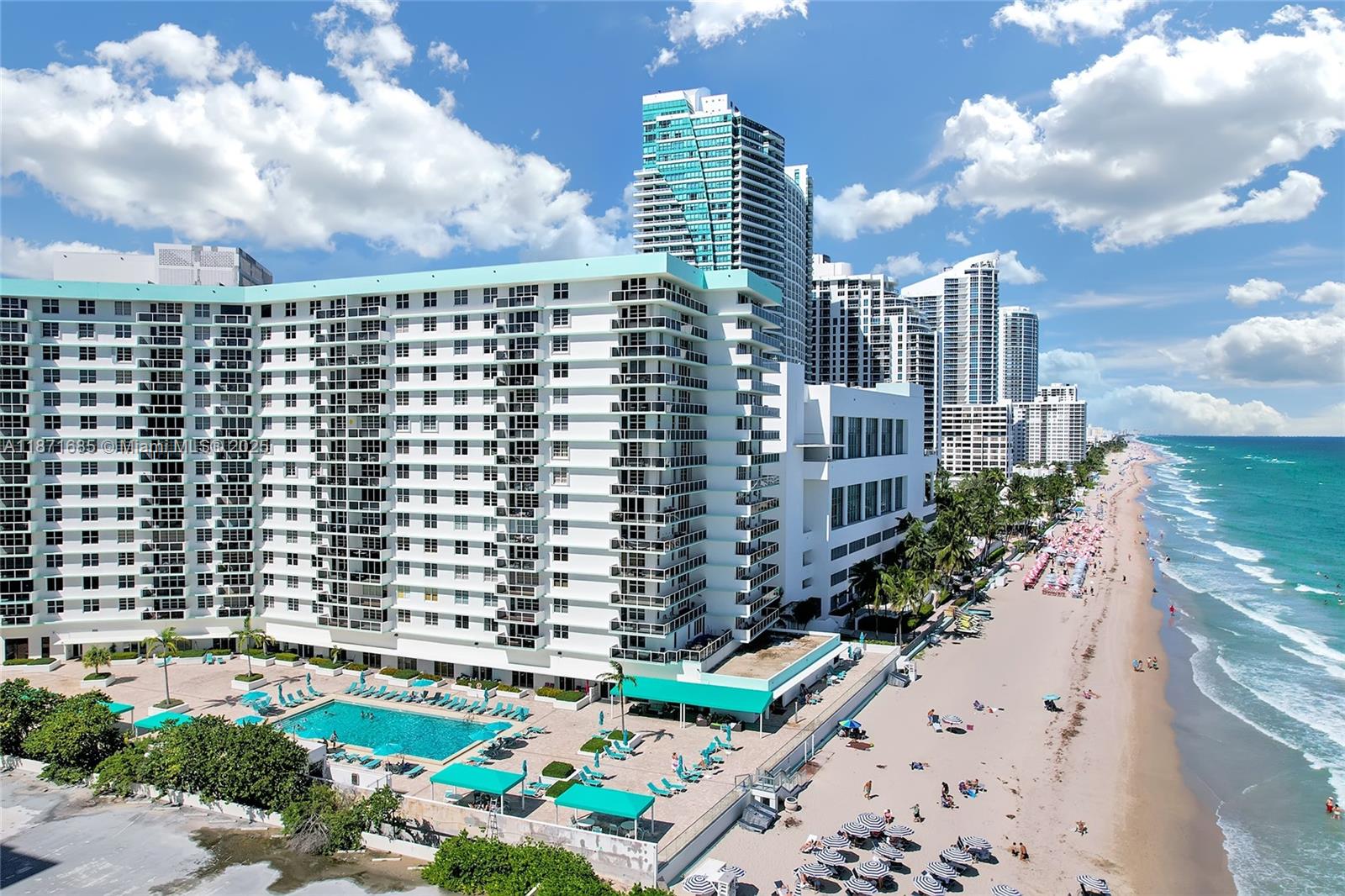 Photo of 3725 Ocean Dr  #1519, Hollywood, Florida, 33019 - 