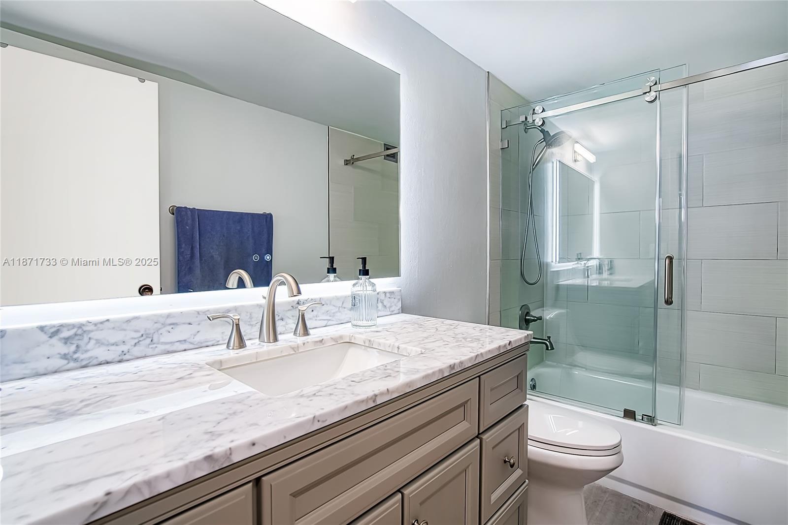 Photo of 2500 Parkview Dr  #911, Hallandale Beach, Florida, 33009 - 