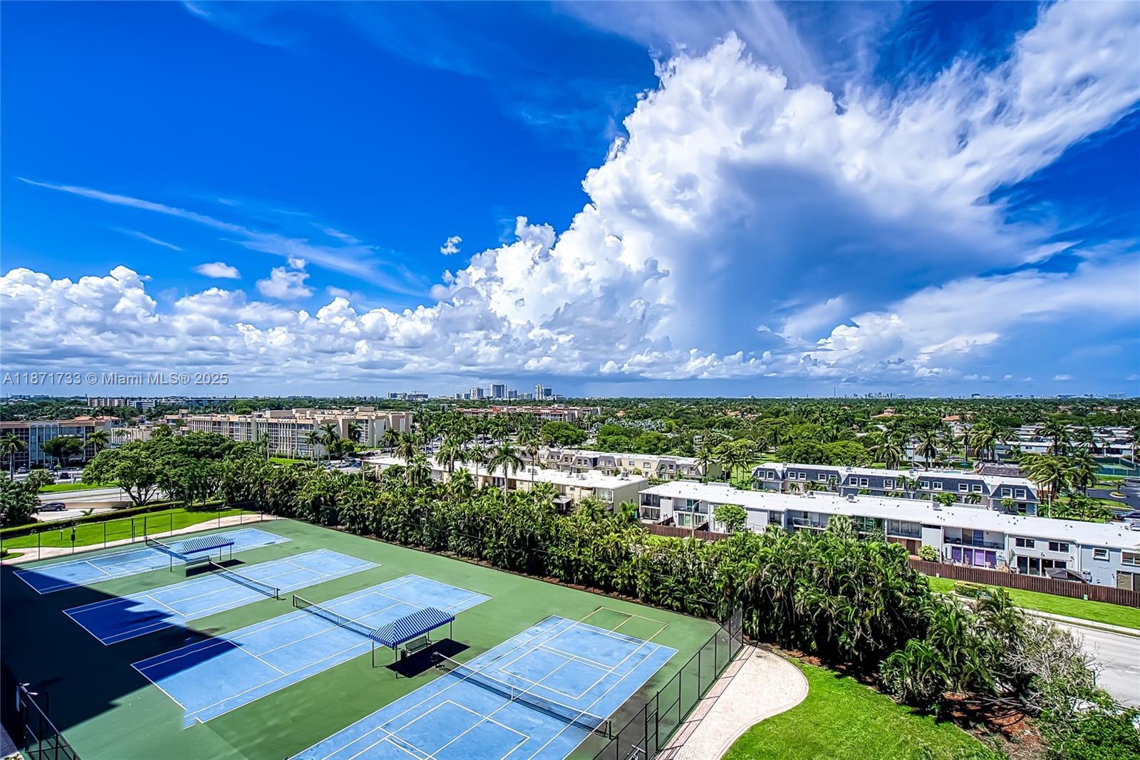 Photo of 2500 Parkview Dr  #911, Hallandale Beach, Florida, 33009 - 