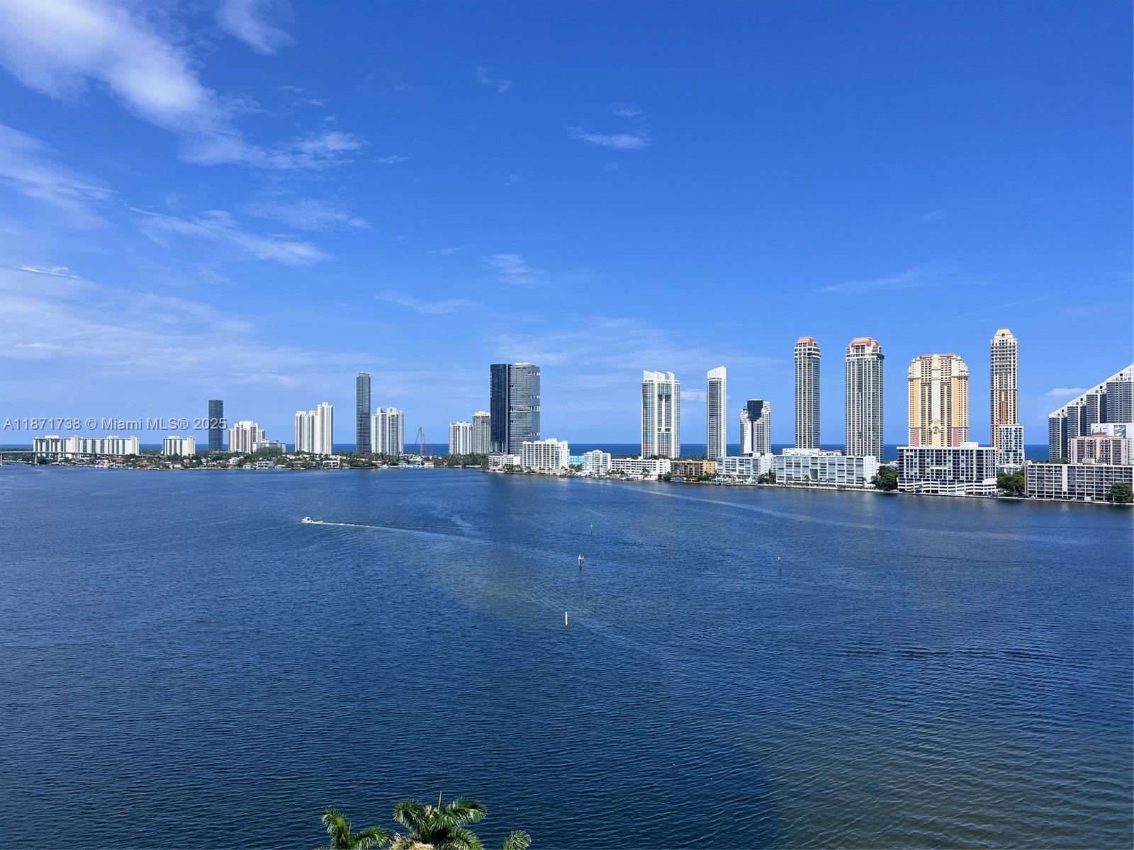 1503 2 / 3 2800 sq. ft. $ 2025-09-03 0 foto