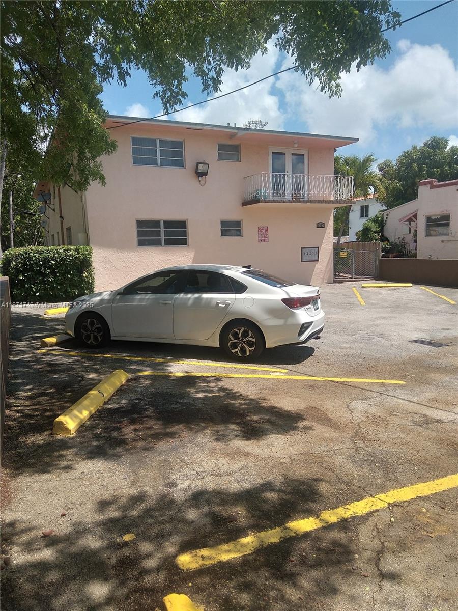 Ver detalles / sq. ft. $ 2025-09-03 0 foto