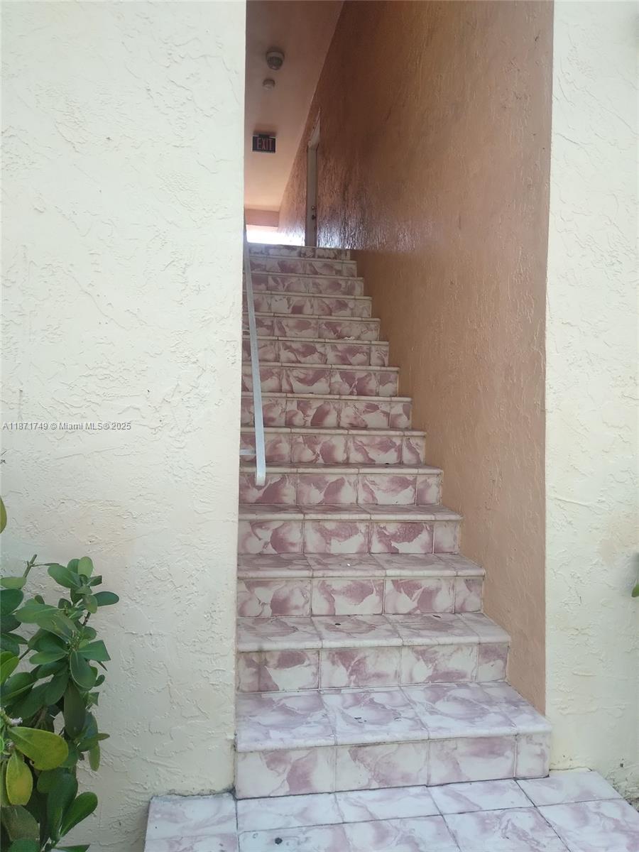 Ver detalles / sq. ft. $ 2025-09-03 0 foto
