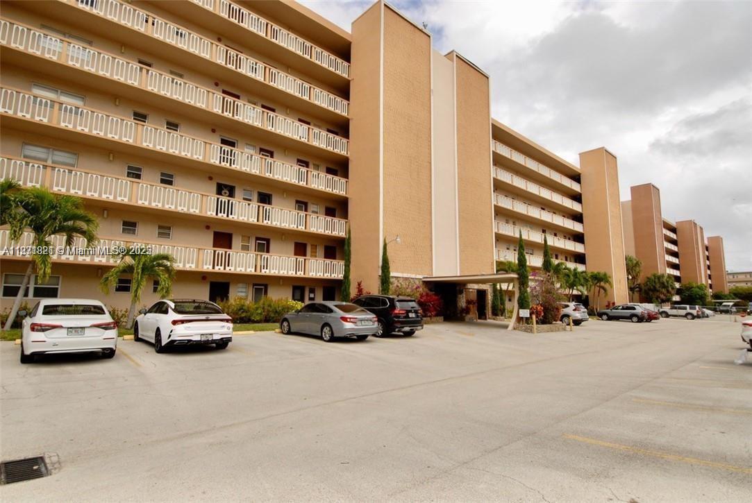 Photo of 300 12th Ave  #101, Hallandale Beach, Florida, 33009 - 