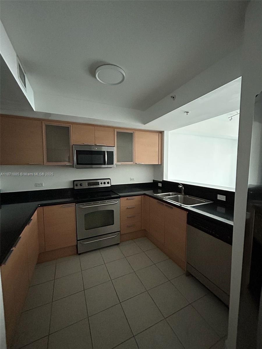 Photo of 140 Dixie Hwy  #816, Hollywood, Florida, 33020 - 