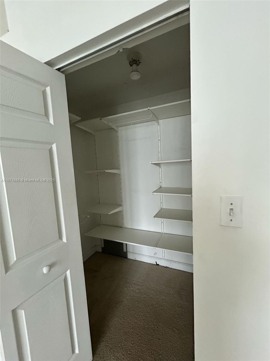 Photo of 140 Dixie Hwy  #816, Hollywood, Florida, 33020 - 