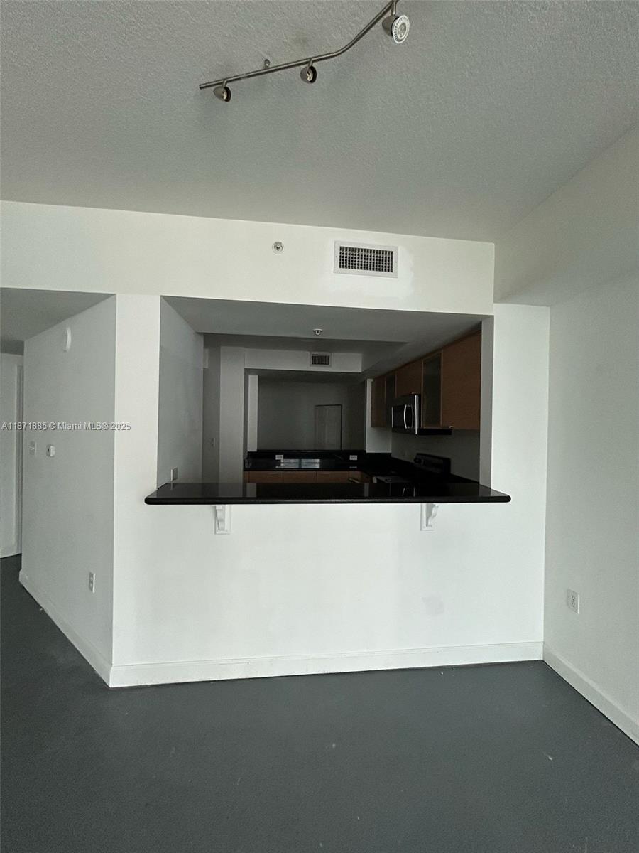 Photo of 140 Dixie Hwy  #816, Hollywood, Florida, 33020 - 