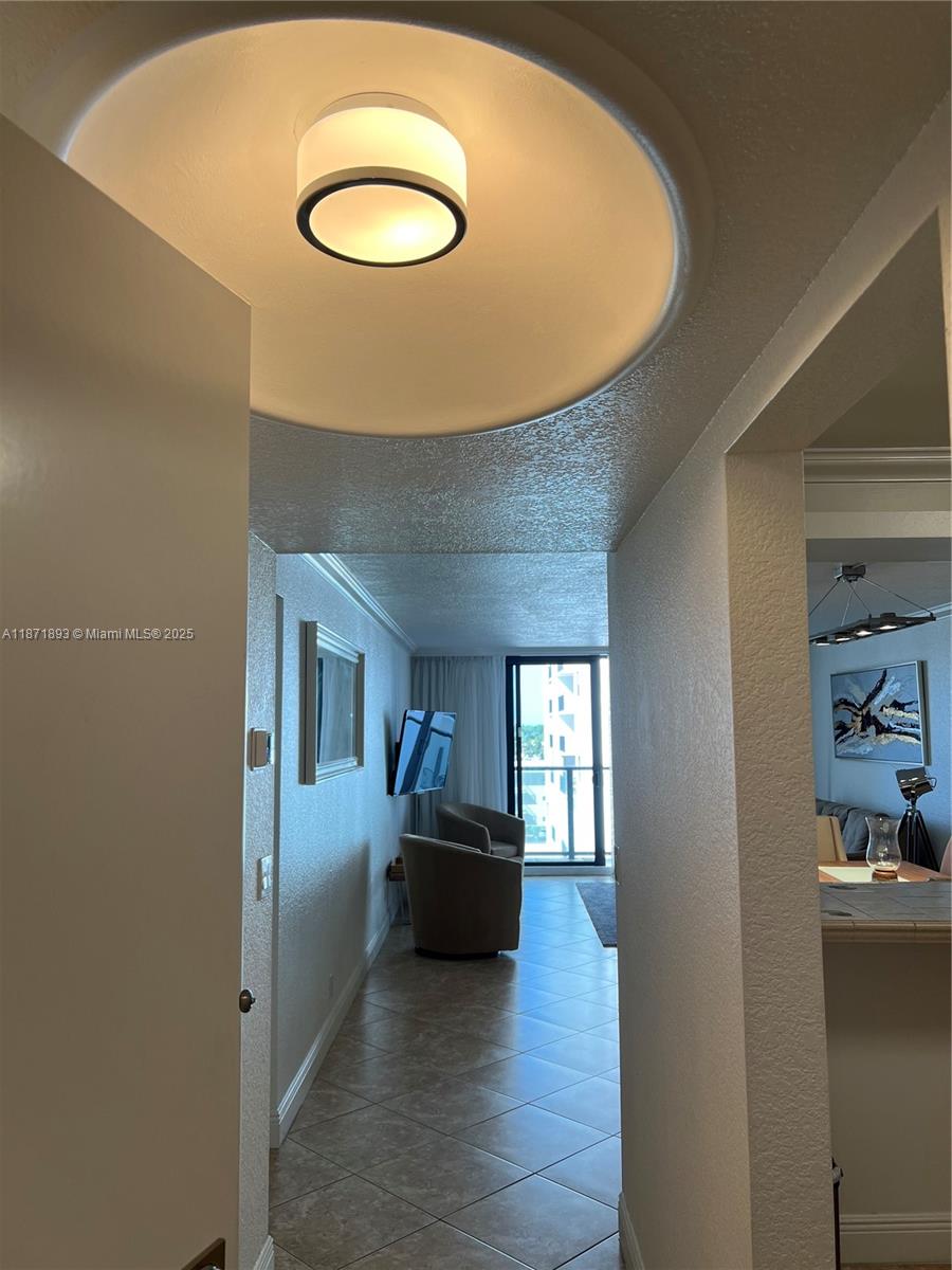 Photo of 2301 Ocean Dr #506, Hollywood, Florida, 33019 -