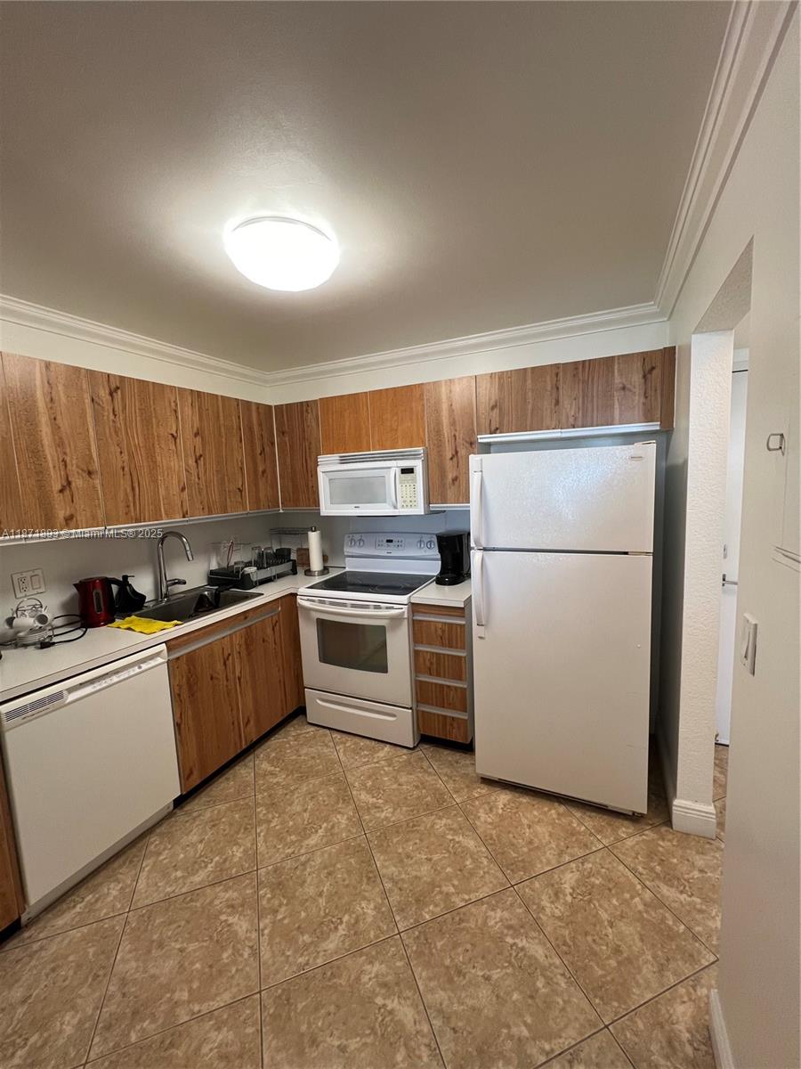Photo of 2301 Ocean Dr #506, Hollywood, Florida, 33019 -