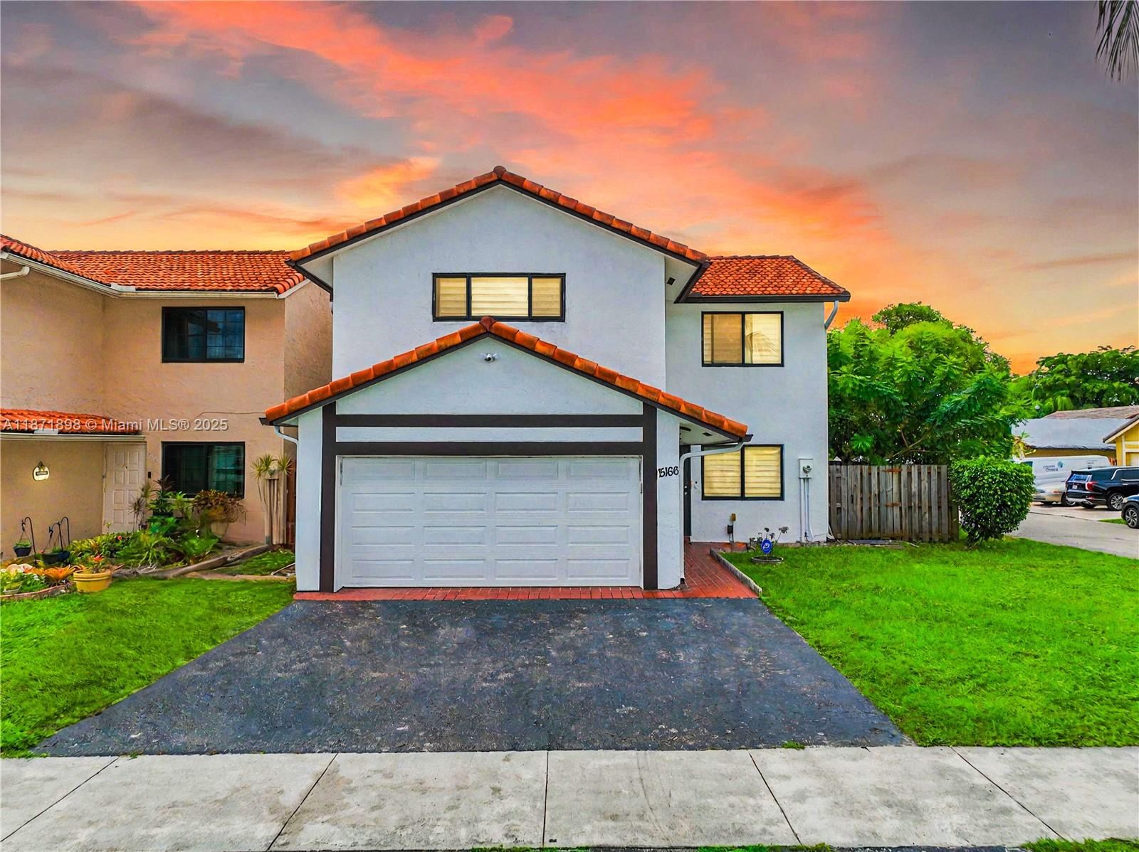 15166 4 / 3 2420 sq. ft. $ 2025-09-03 0 foto