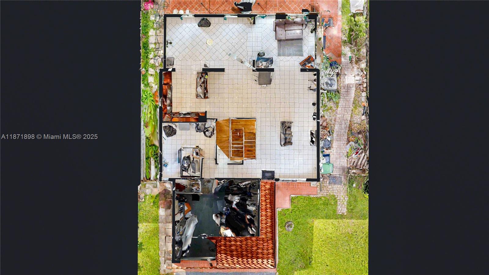 15166 4 / 3 2420 sq. ft. $ 2025-09-03 0 foto
