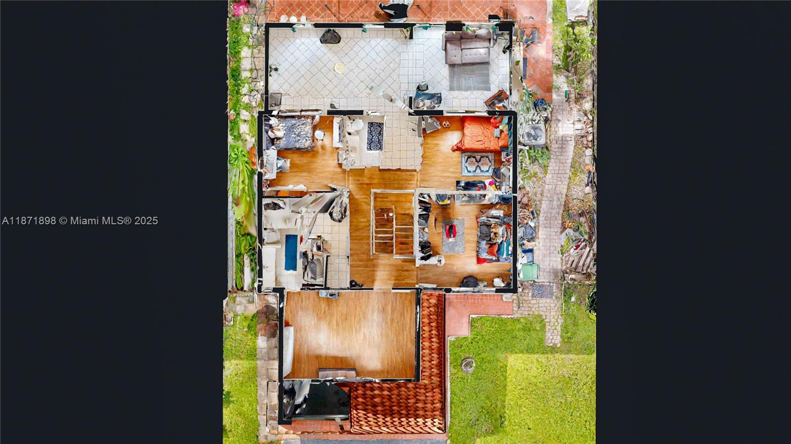 15166 4 / 3 2420 sq. ft. $ 2025-09-03 0 foto
