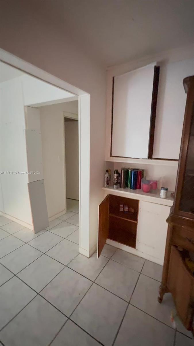 See details / 2696 sq. ft. $ 2025-09-03 0 Photo