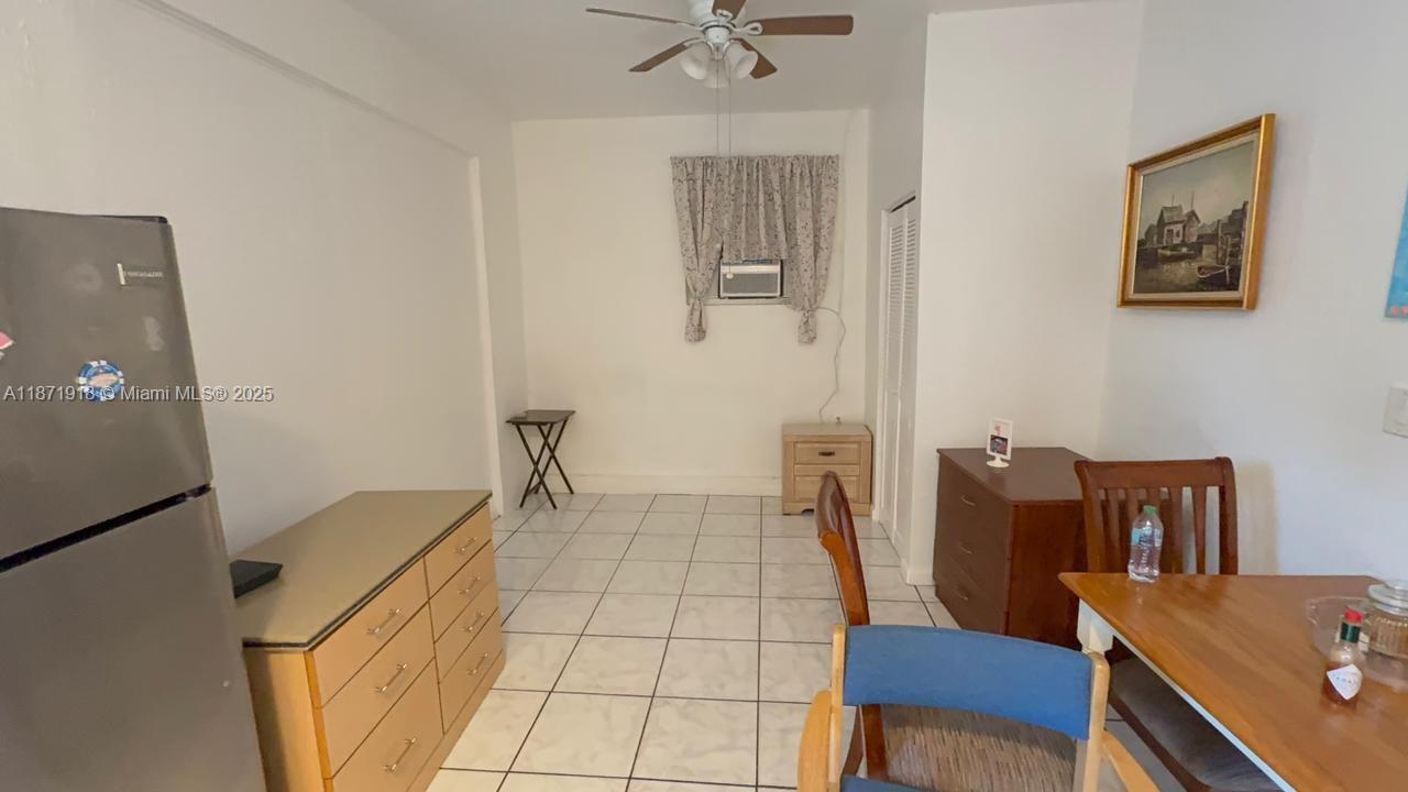 See details / 2696 sq. ft. $ 2025-09-03 0 Photo