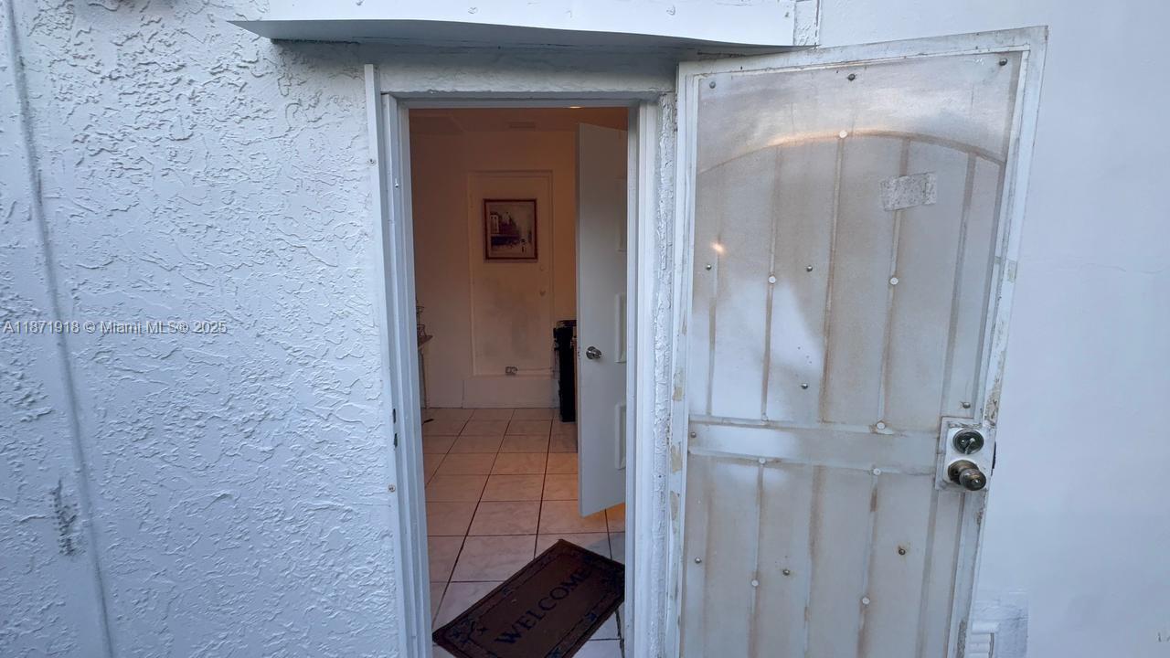 See details / 2696 sq. ft. $ 2025-09-03 0 Photo