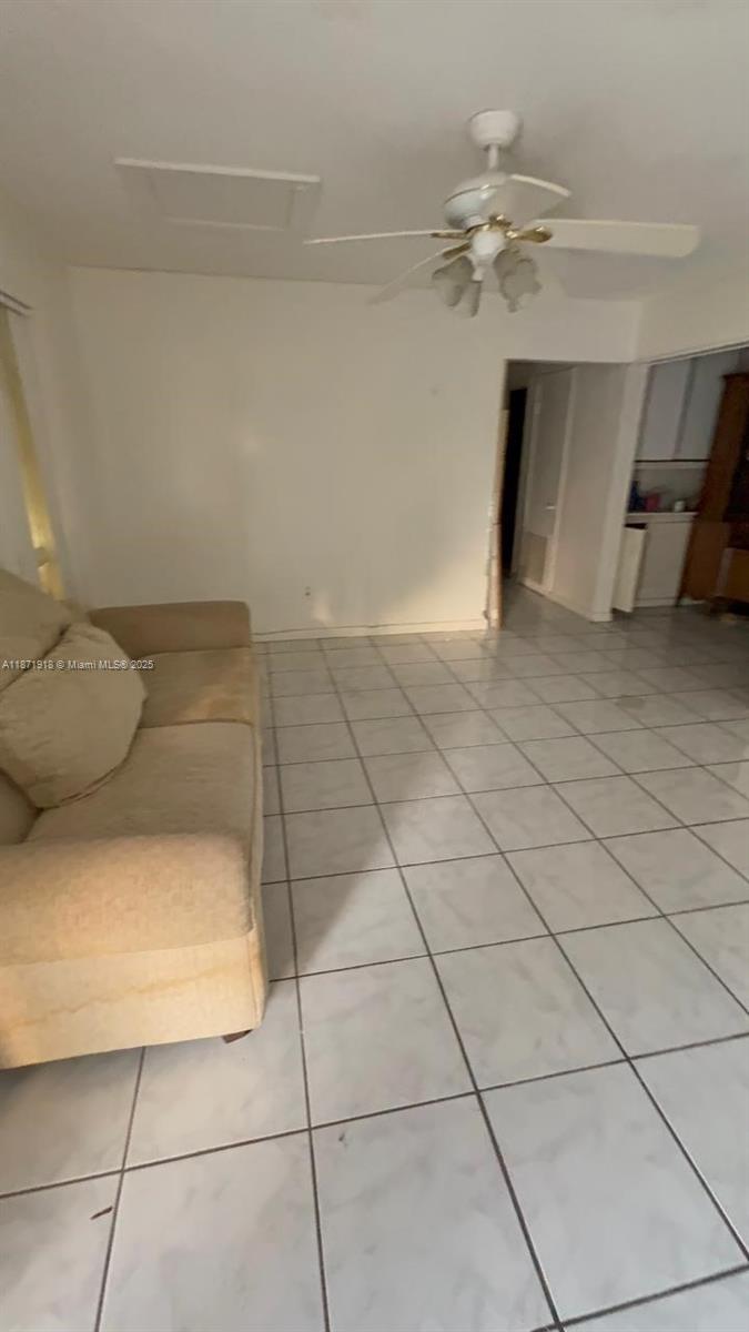 See details / 2696 sq. ft. $ 2025-09-03 0 Photo