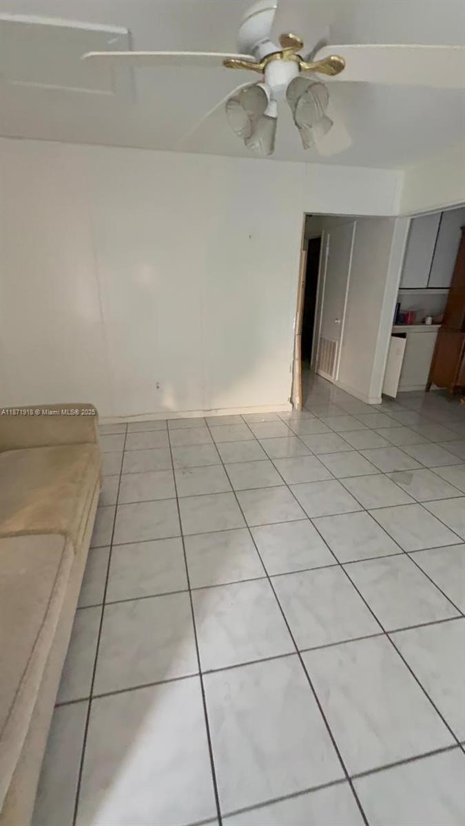 See details / 2696 sq. ft. $ 2025-09-03 0 Photo