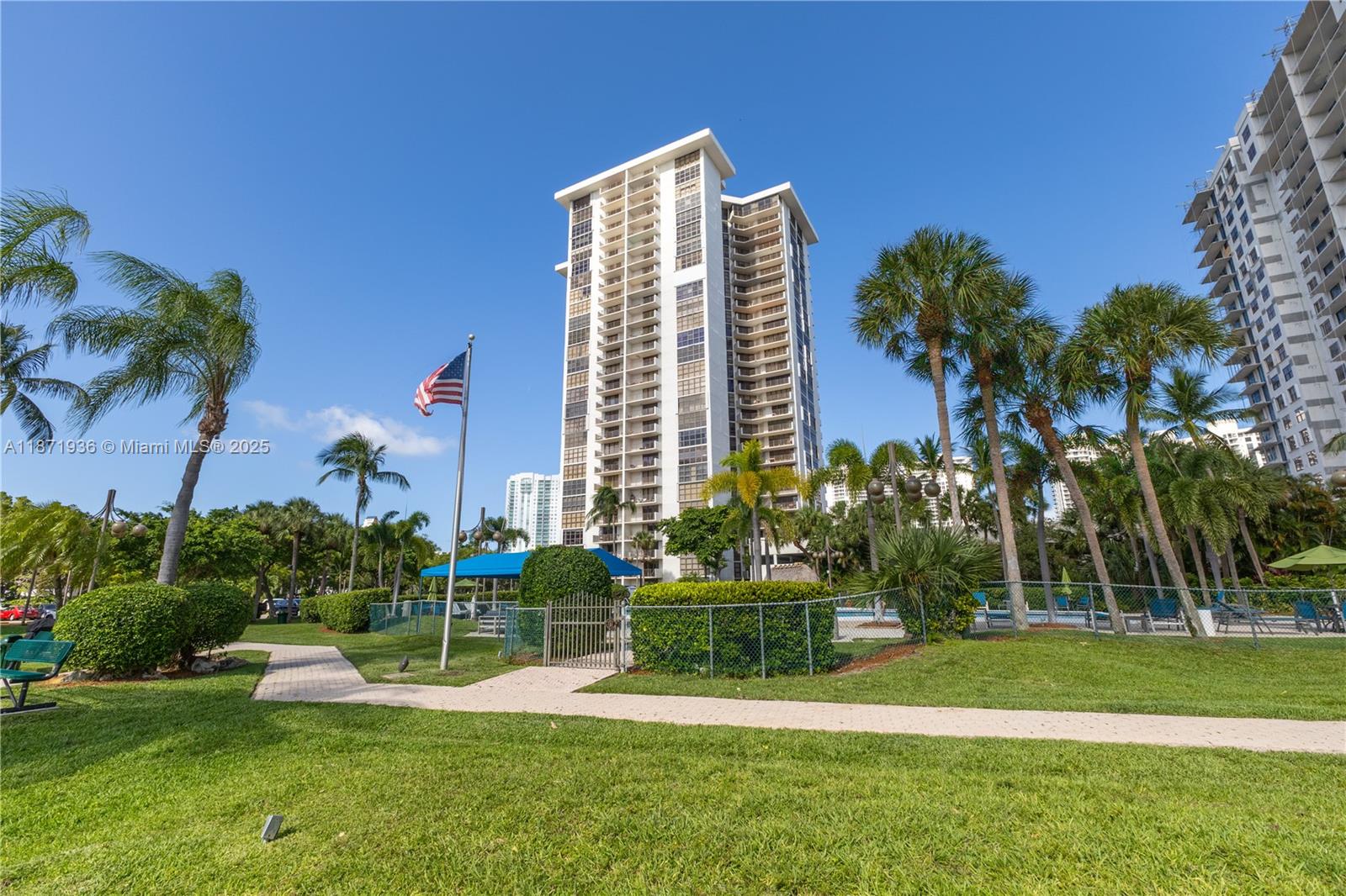 Photo of 18181 31st Ct  #304, Aventura, Florida, 33160 - 