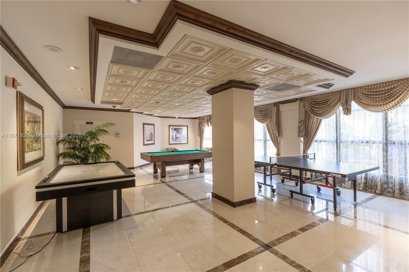 Photo of 18181 31st Ct  #304, Aventura, Florida, 33160 - 