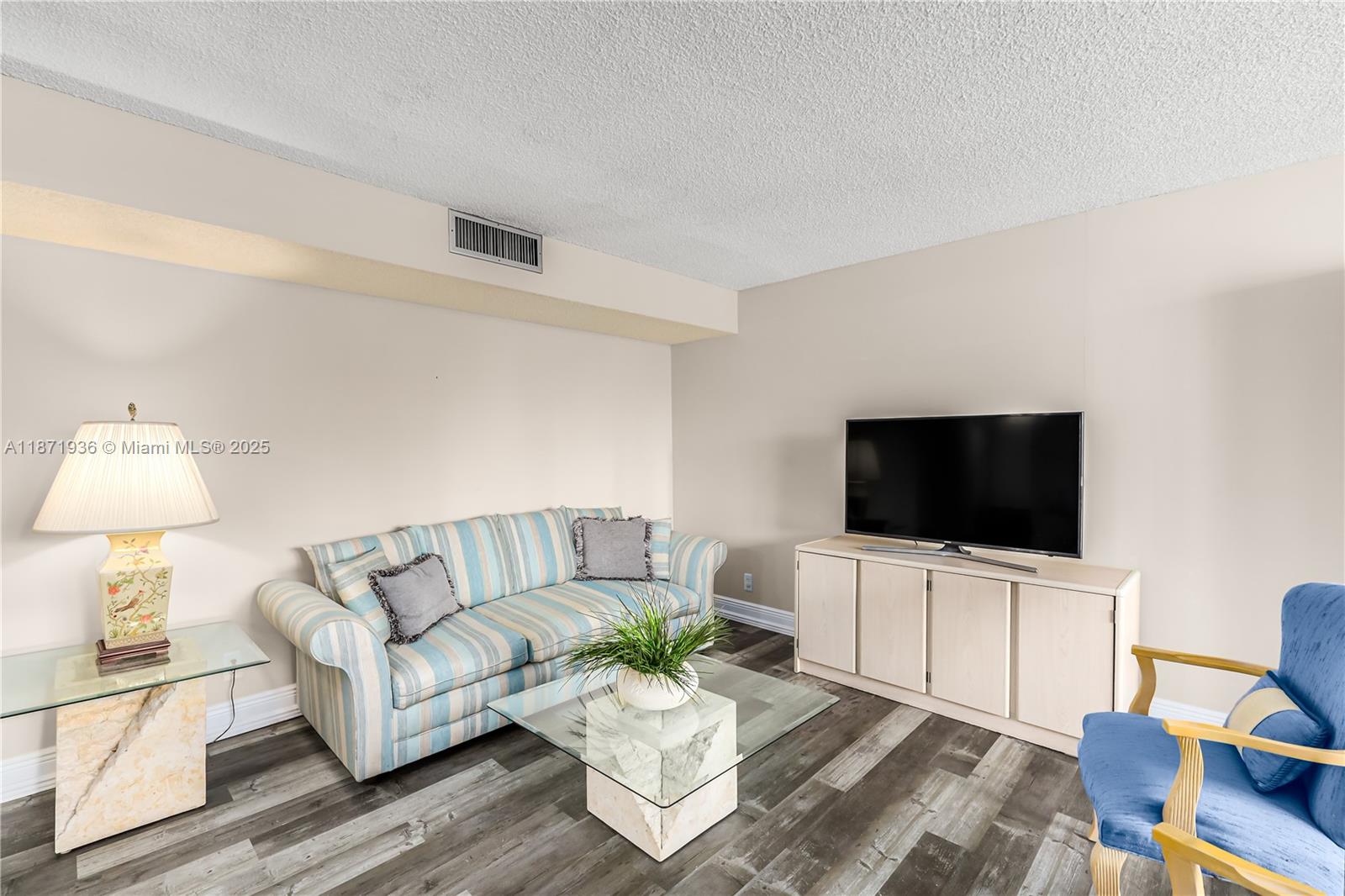 Photo of 18181 31st Ct  #304, Aventura, Florida, 33160 - 