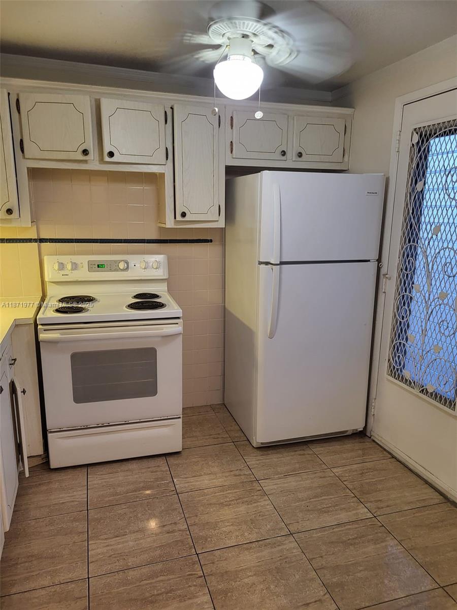 Photo of 900 12th Ave  #705, Hallandale Beach, Florida, 33009 - 