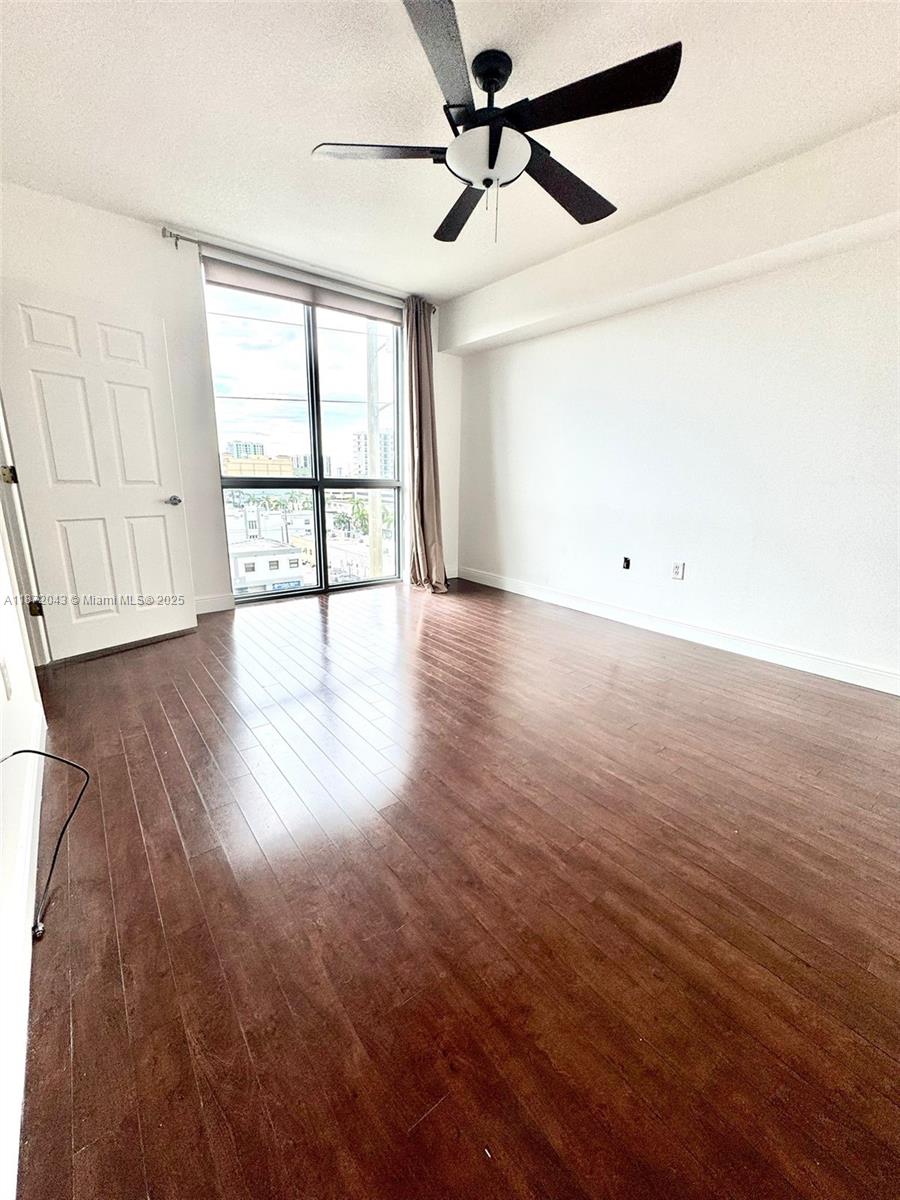 Photo of 140 Dixie Hwy  #513, Hollywood, Florida, 33020 - 