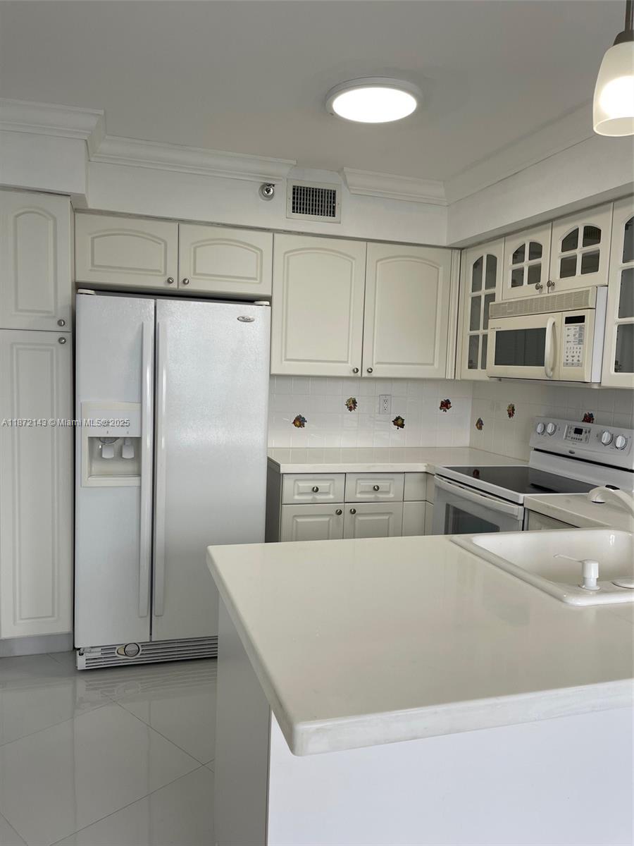 Photo of 19101 36th Ct  #1110, Aventura, Florida, 33180 - 