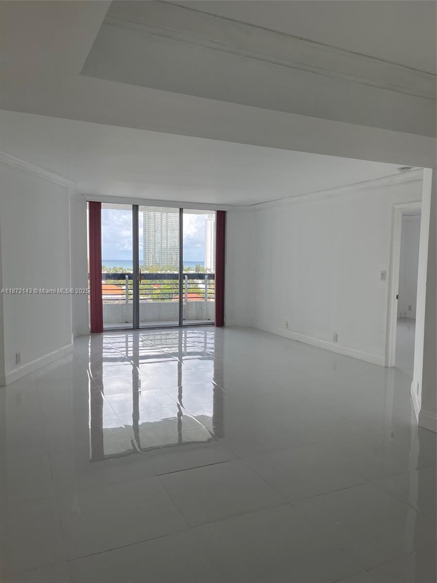 Photo of 19101 36th Ct  #1110, Aventura, Florida, 33180 - 