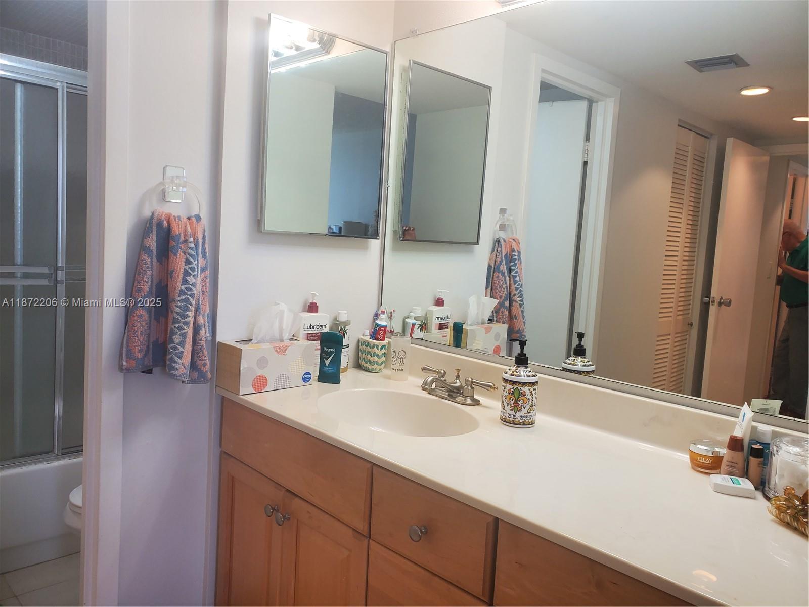 Photo of 3675 Country Club Dr  #1001, Aventura, Florida, 33180 - 