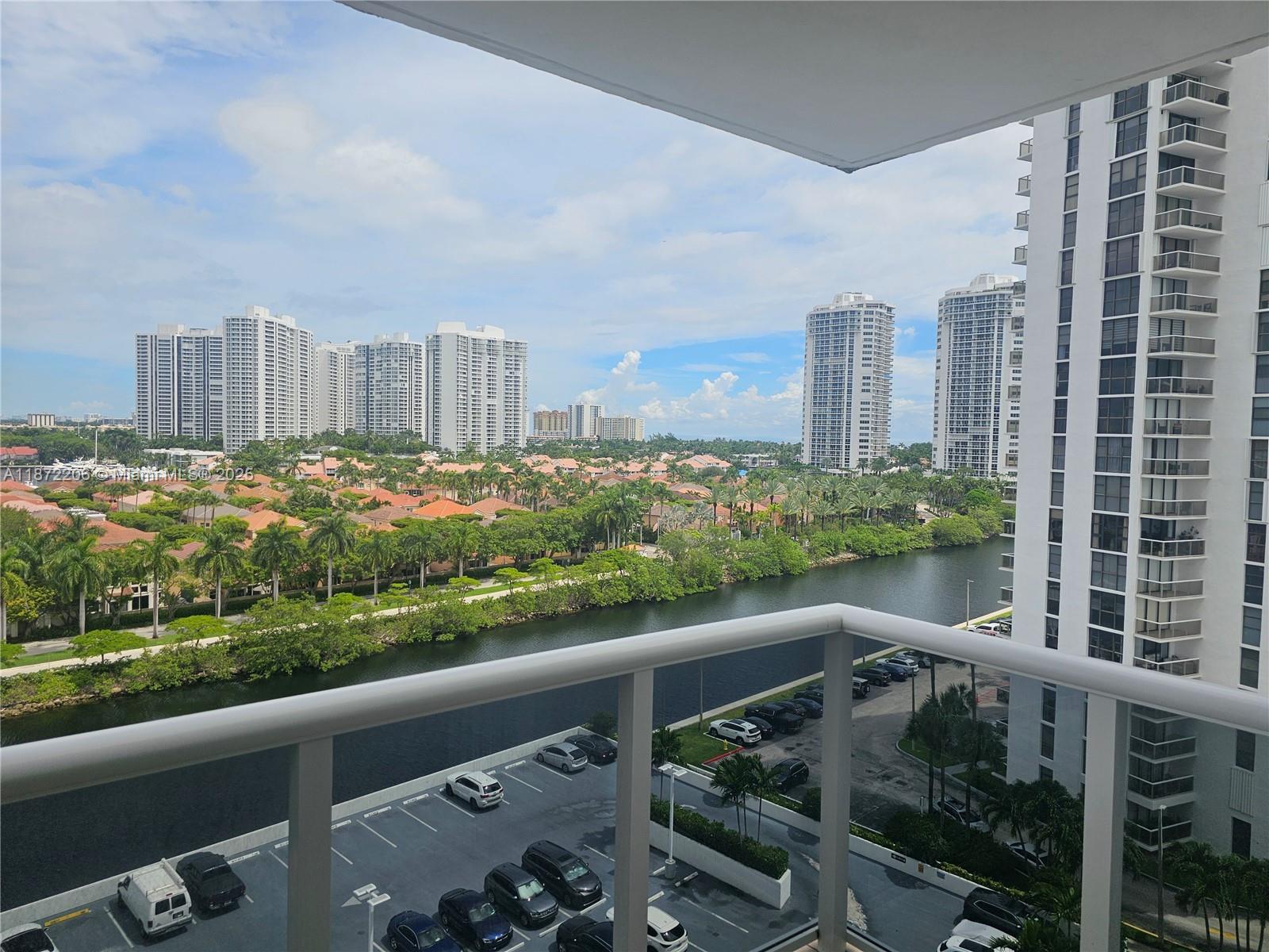 Photo of 3675 Country Club Dr  #1001, Aventura, Florida, 33180 - 