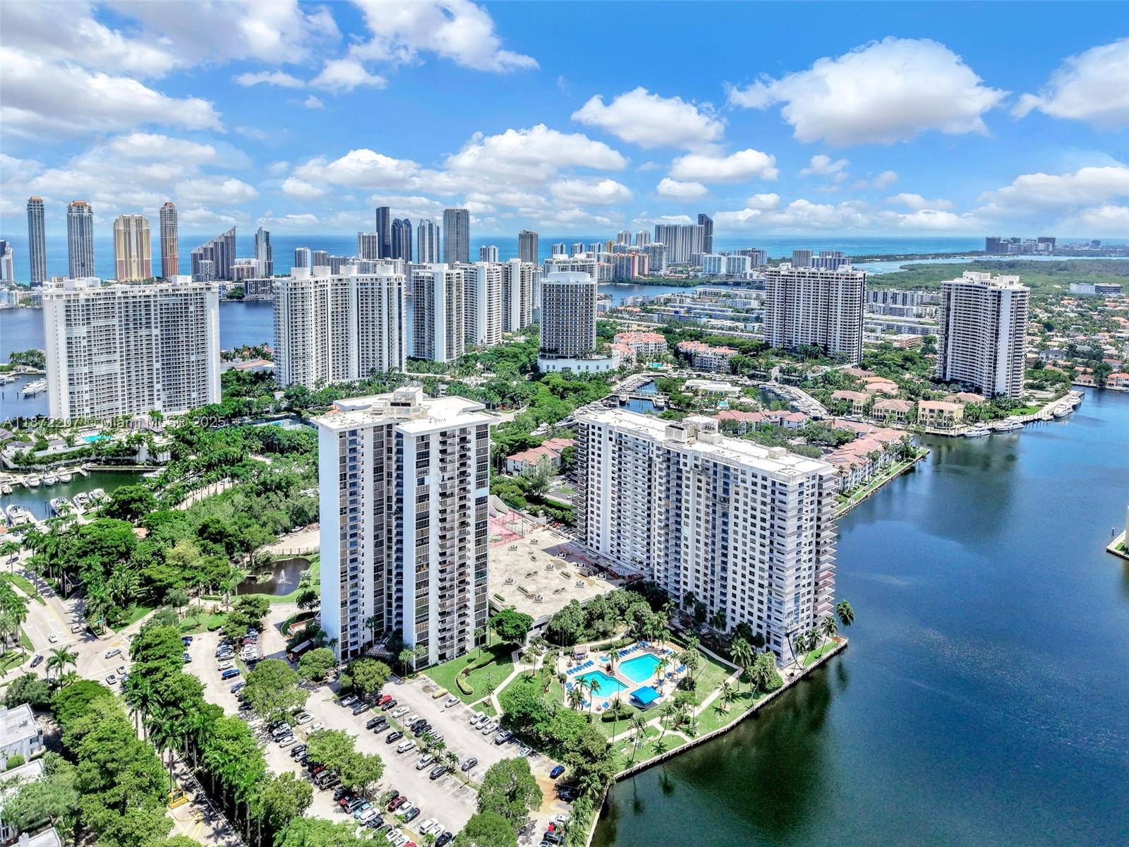 Photo of 18181 31st Ct  #807, Aventura, Florida, 33160 - 