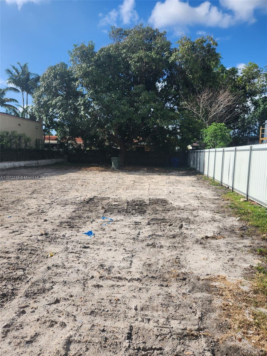   /   sq. ft. $ 2025-09-04 0 Photo