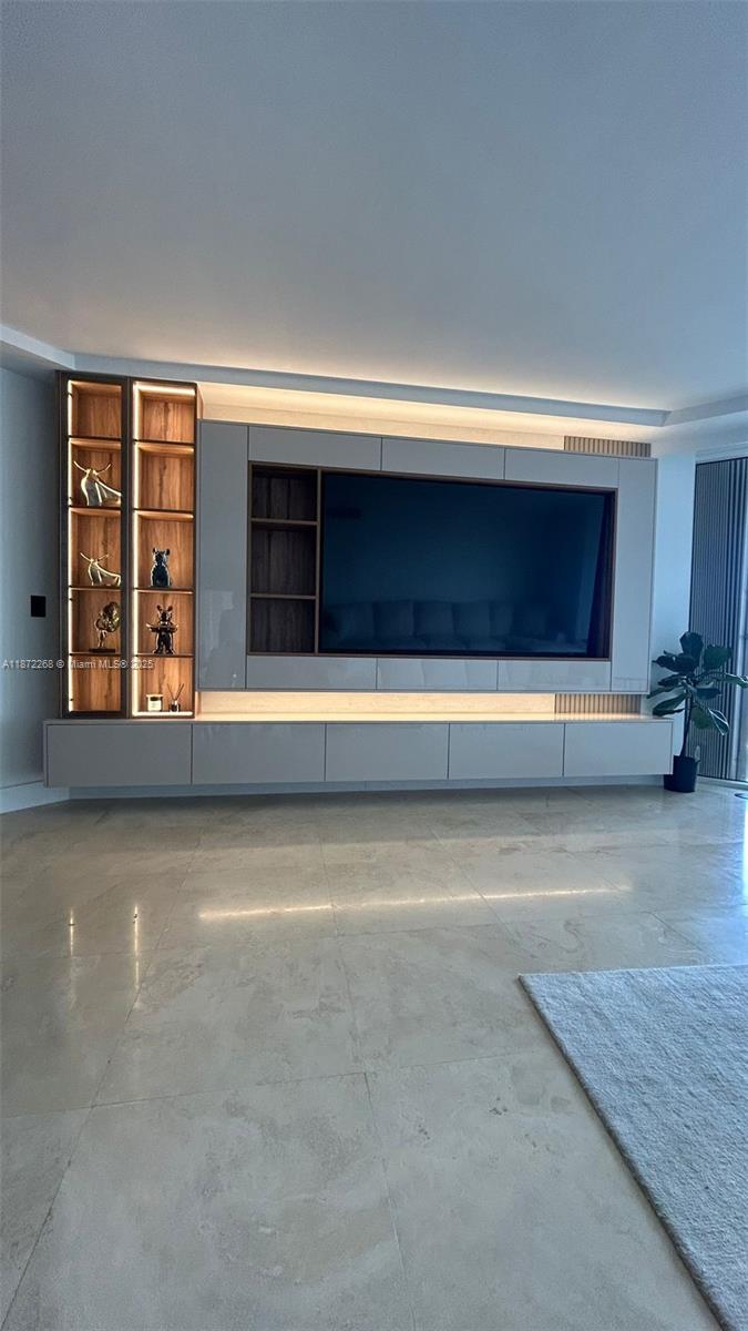 7000 3 / 4 2770 sq. ft. $ 2025-09-04 0 Photo