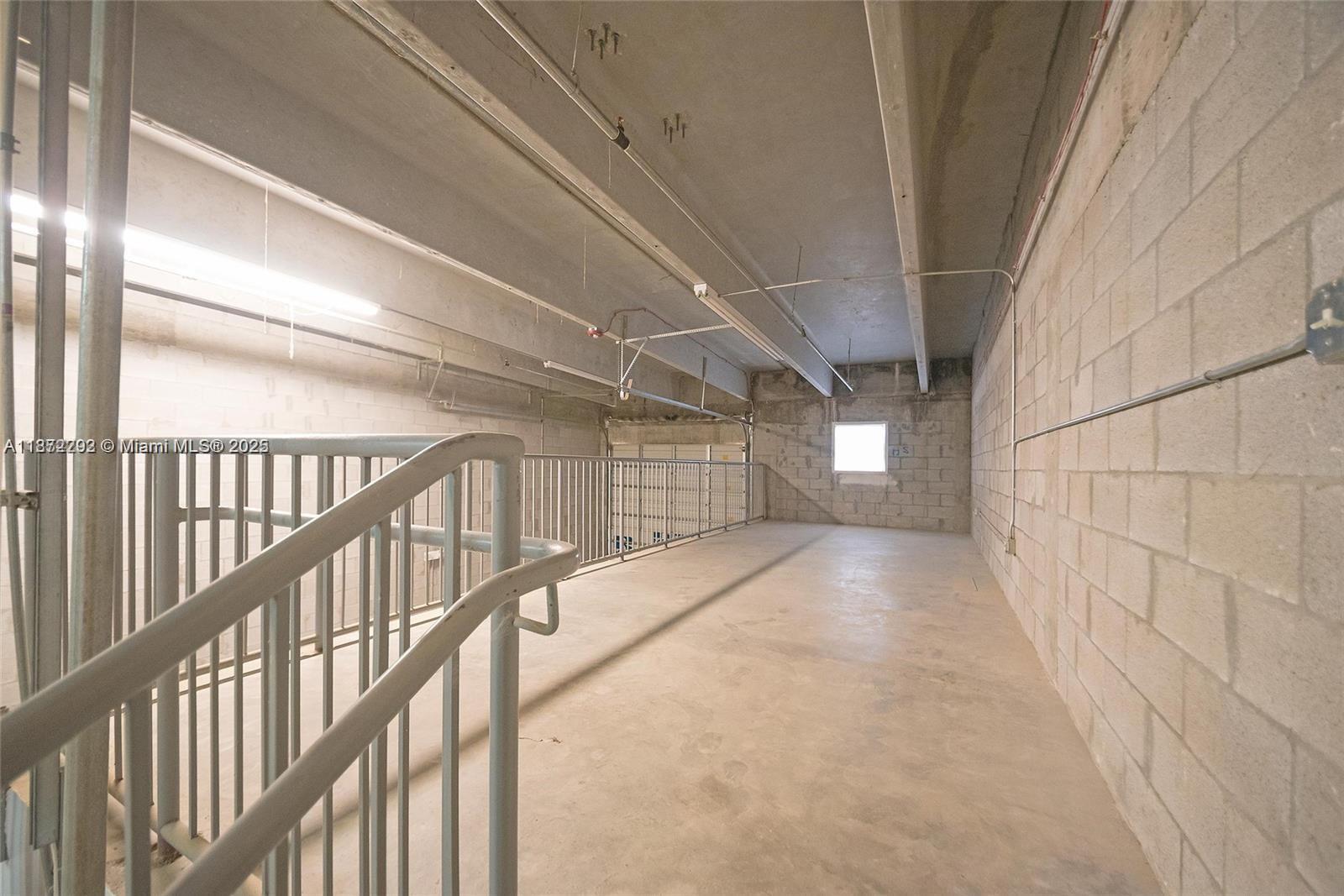 Ver detalles 104 / sq. ft. $ 2025-09-04 0 foto