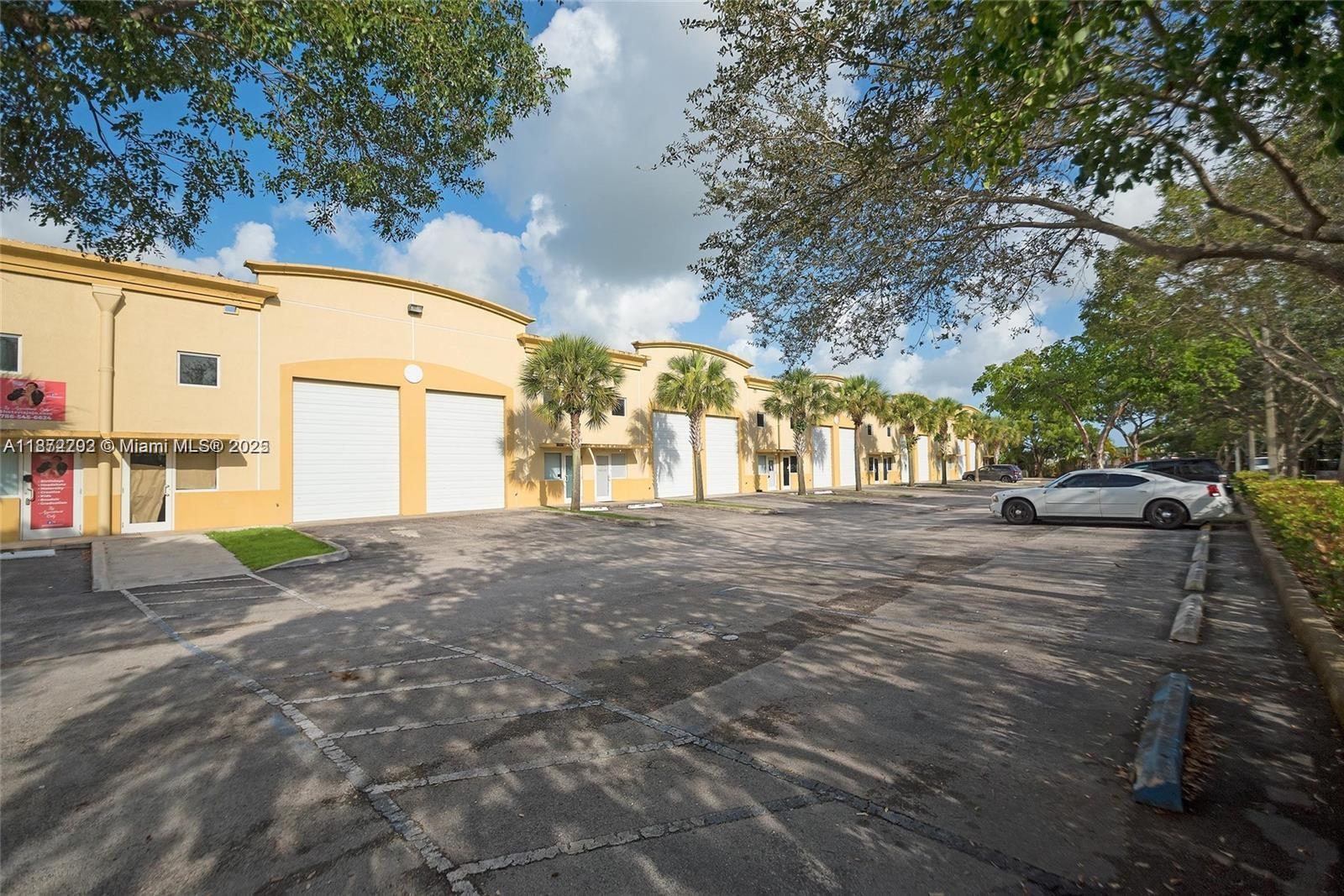 Ver detalles 104 / sq. ft. $ 2025-09-04 0 foto