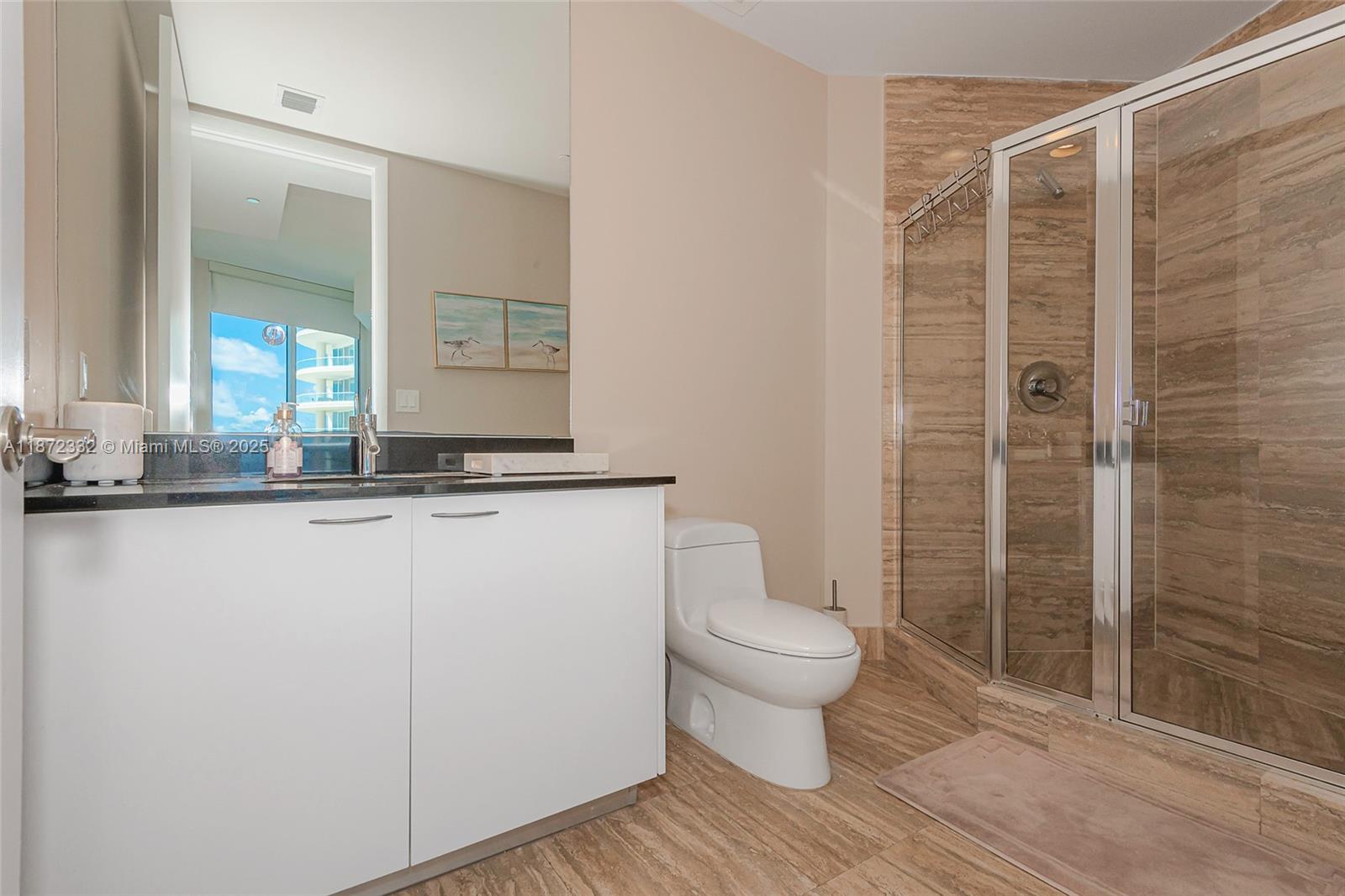 2903 3 / 3 1962 sq. ft. $ 2025-09-04 0 Photo