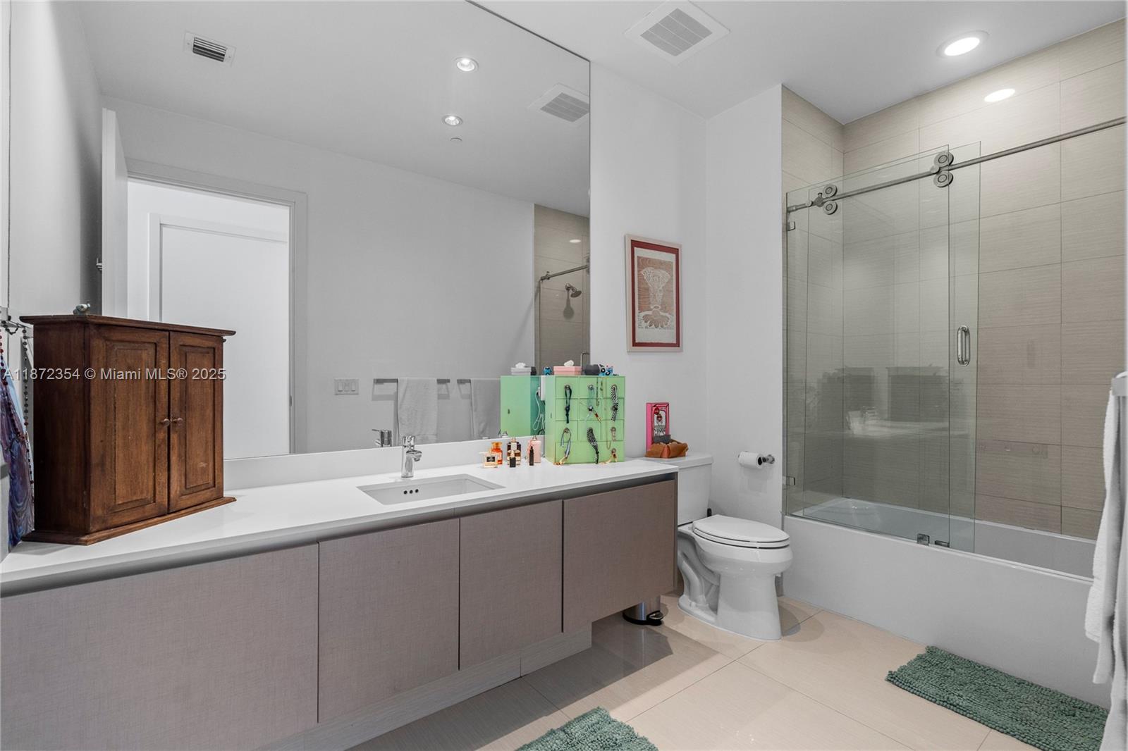 Photo of 3300 188th St #LPH16, Aventura, Florida, 33180 -