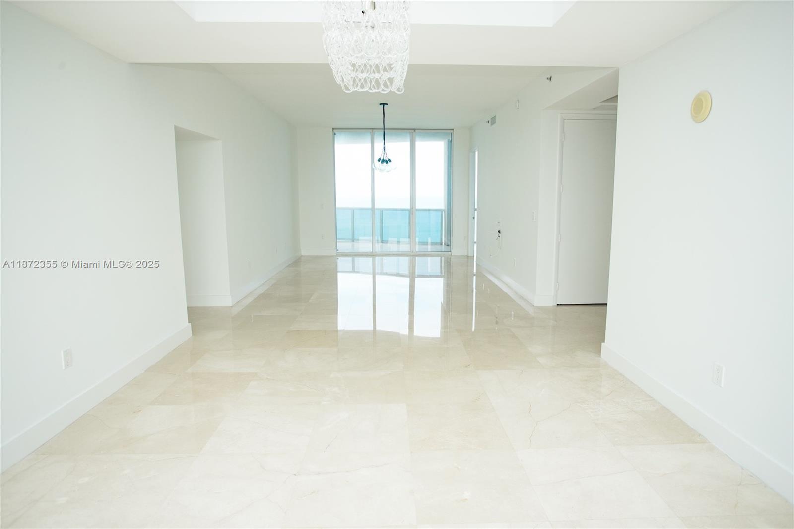3004 3 / 4 2558 sq. ft. $ 2025-09-04 0 Photo