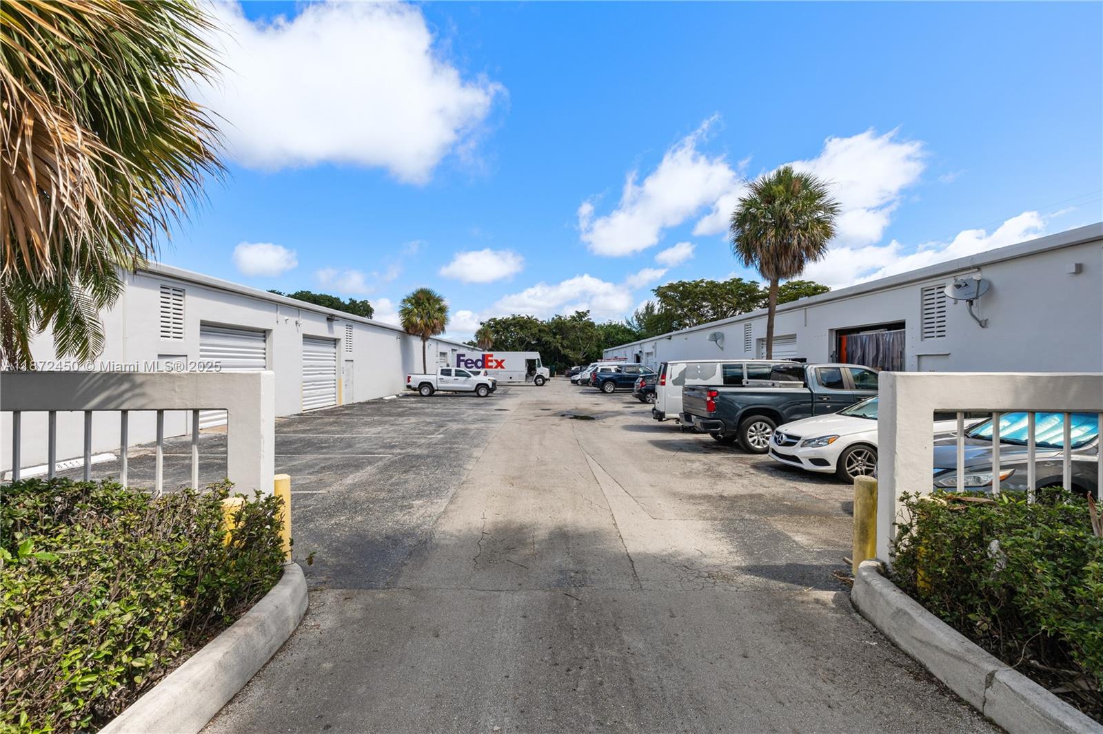 See details / sq. ft. $ 2025-09-04 0 Photo