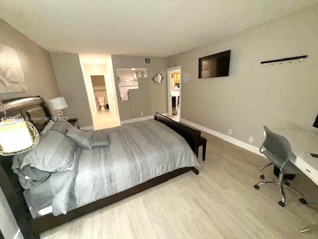 Photo of 3725 Ocean Dr  #605, Hollywood, Florida, 33019 - 