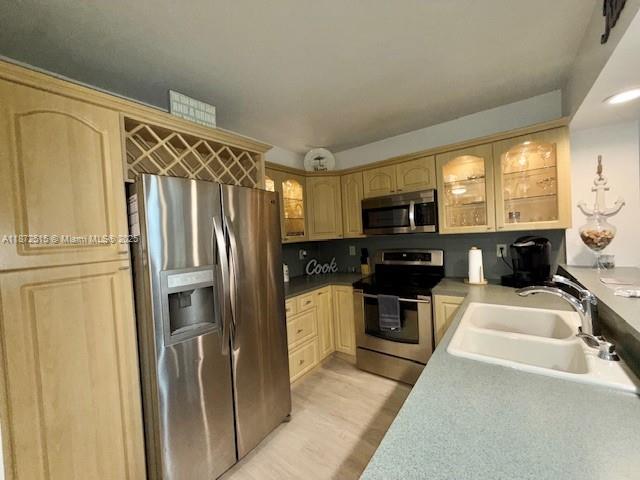 Photo of 3725 Ocean Dr #605, Hollywood, Florida, 33019 -