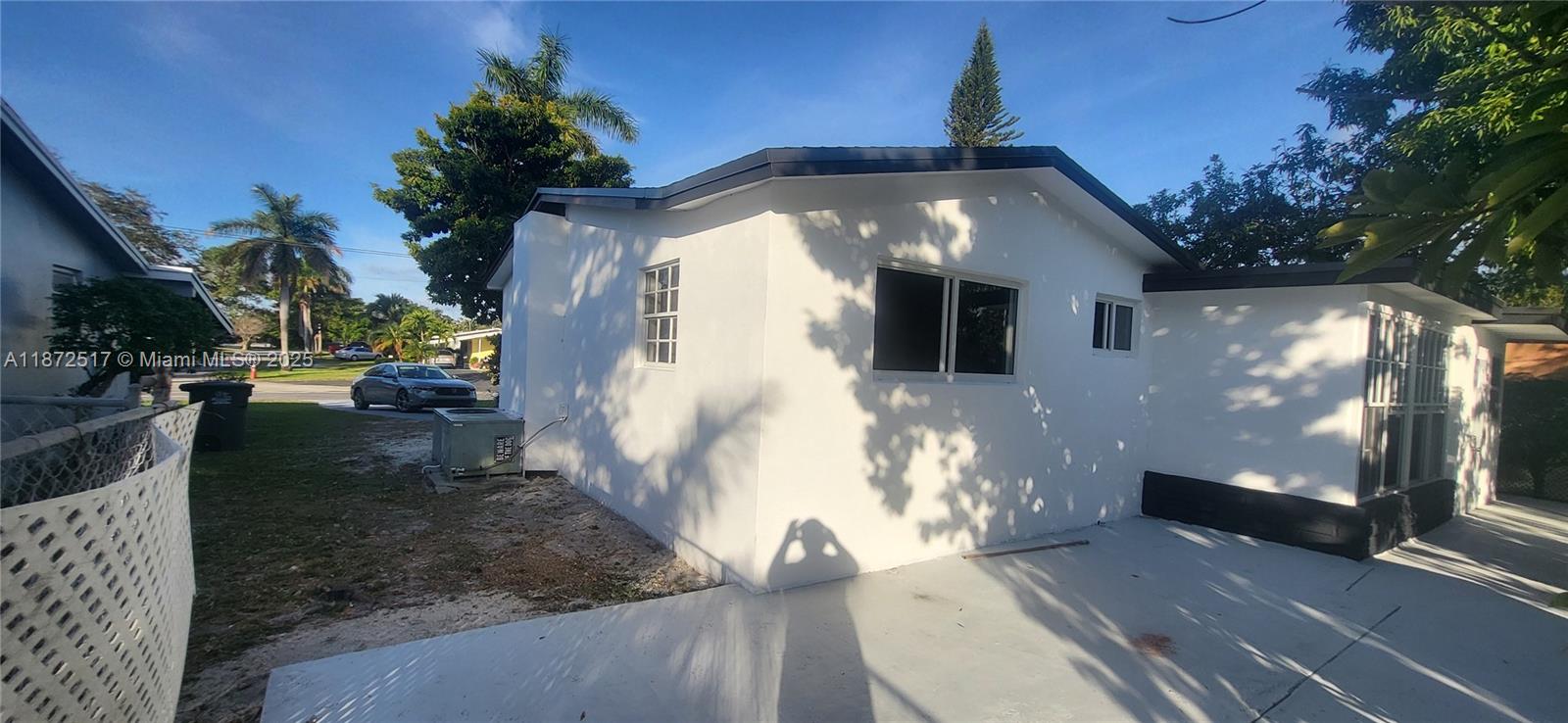 Ver detalles 731 2 / 2 1247 sq. ft. $ 2025-09-18 0 foto