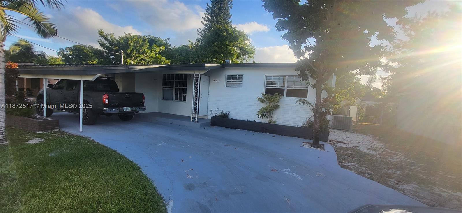 Ver detalles 731 2 / 2 1247 sq. ft. $ 2025-09-18 0 foto