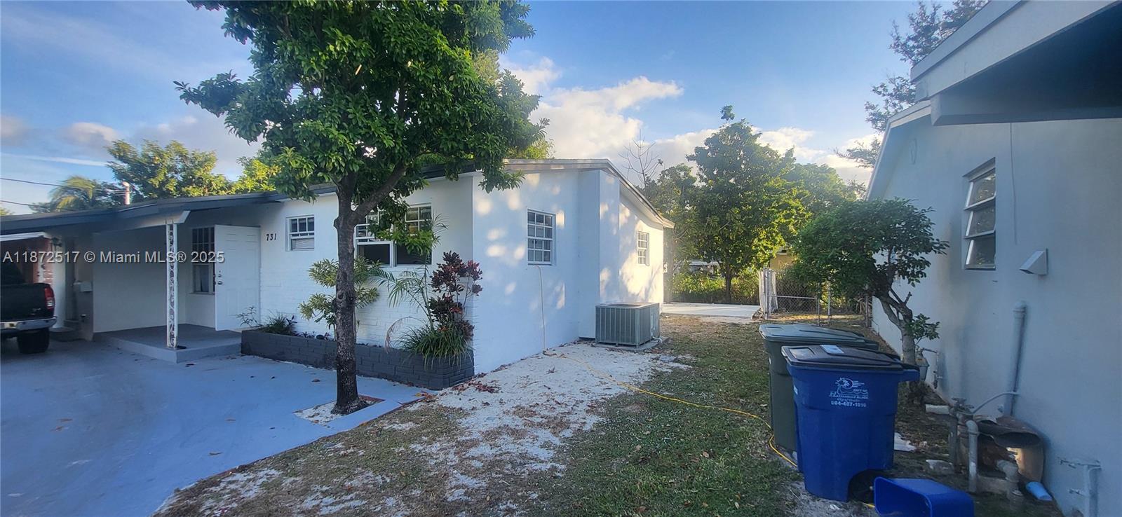 Ver detalles 731 2 / 2 1247 sq. ft. $ 2025-09-18 0 foto