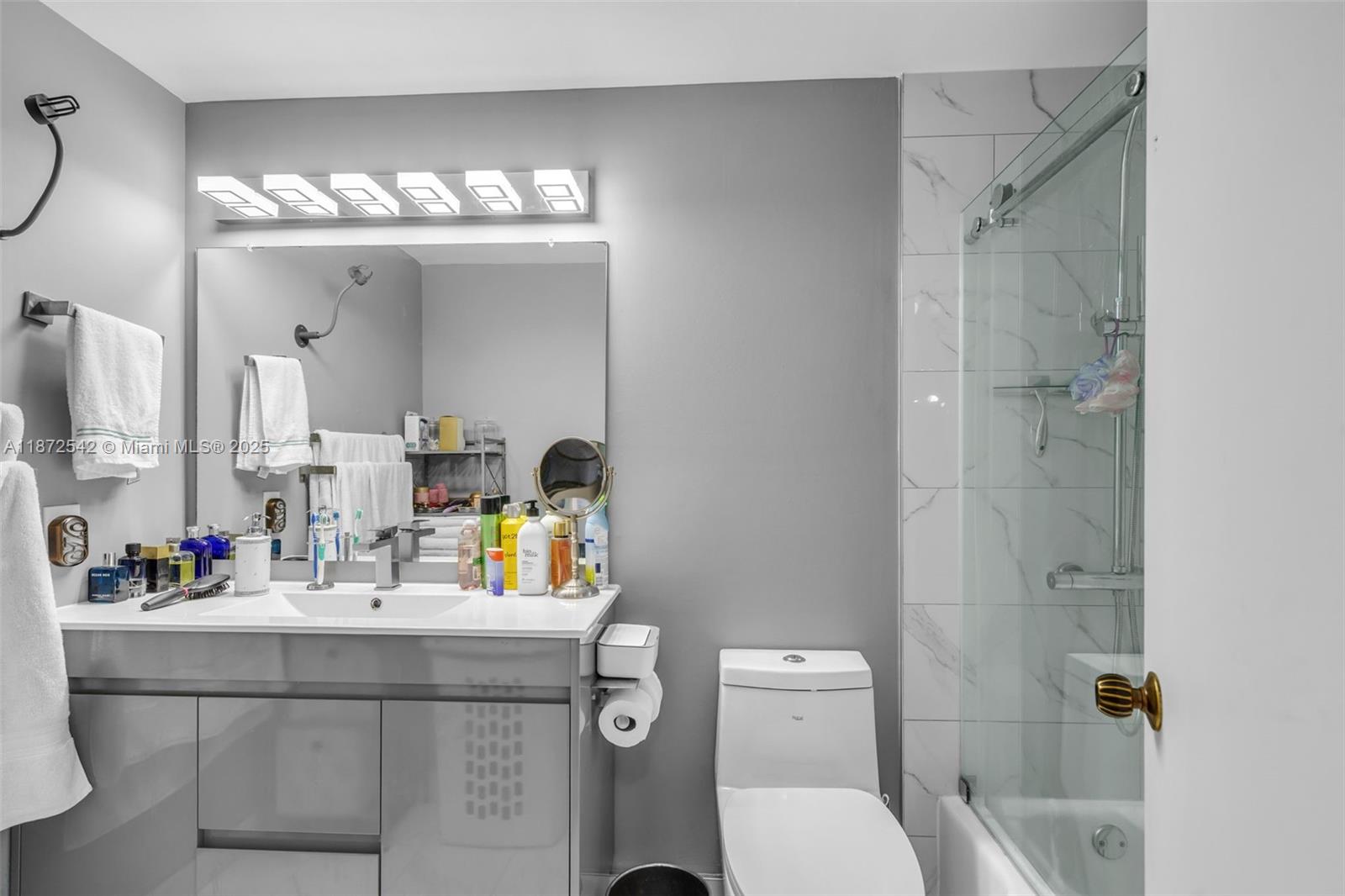 314 2 / 2 1132 sq. ft. $ 2025-09-19 0 Photo